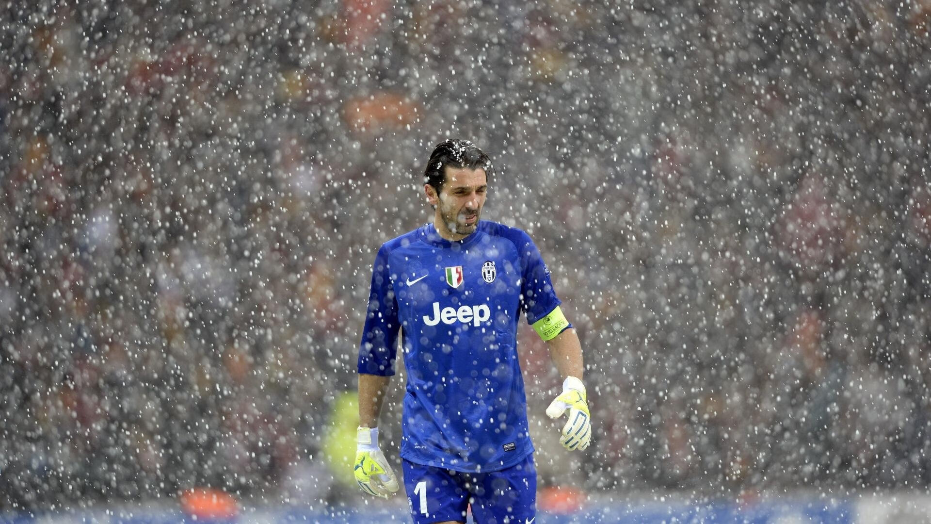 开云体育-范弗利特爆发，当沉默的火山点燃北境，开拓者如何于淘汰赛熔炉中淬炼成钢？